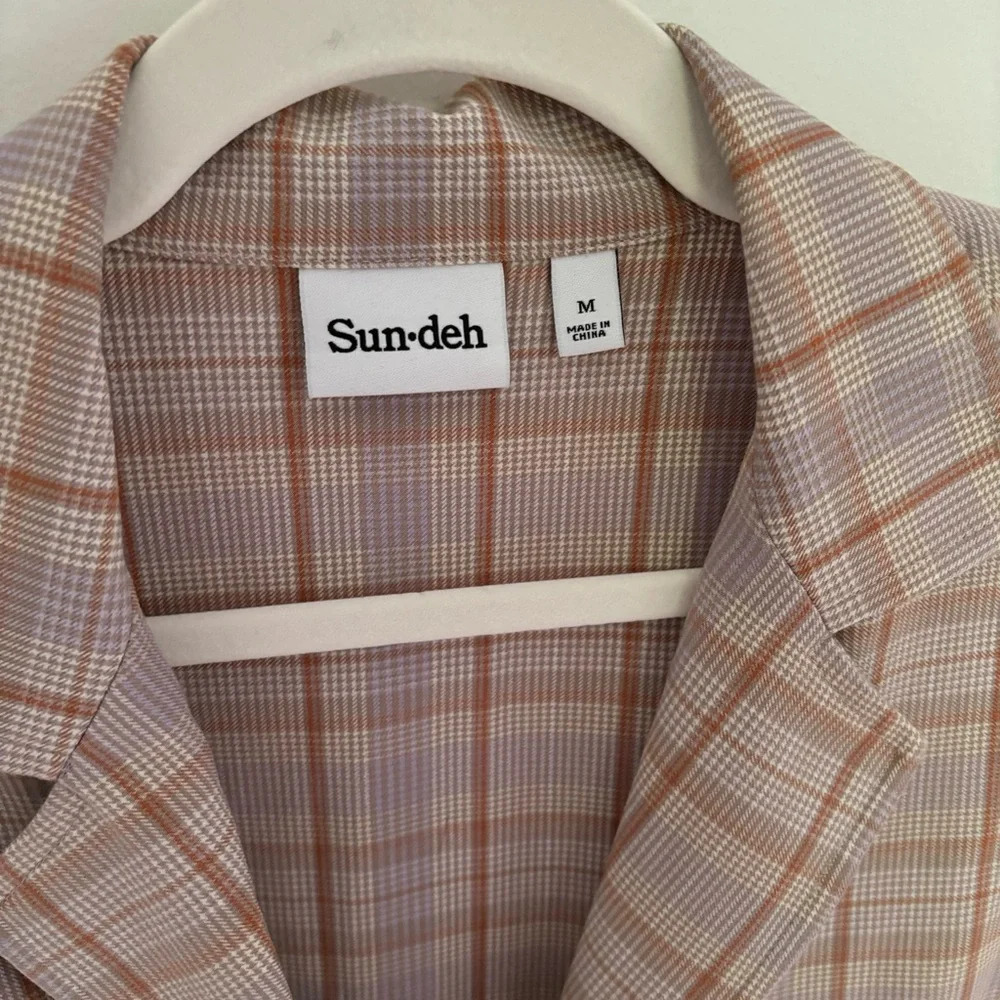 Aritzia Sunday Best Tuesday Shirt Cropped Polo Top Size M Academia Preppy - Picture 2 of 7